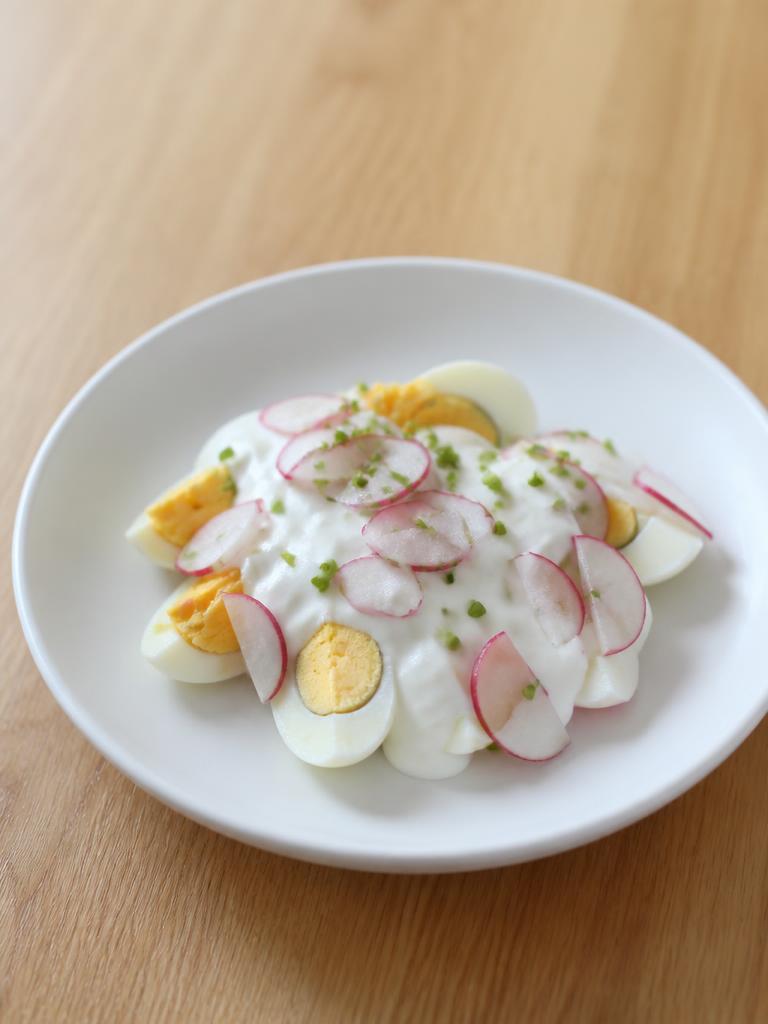Œufs durs au fromage blanc et aux radis