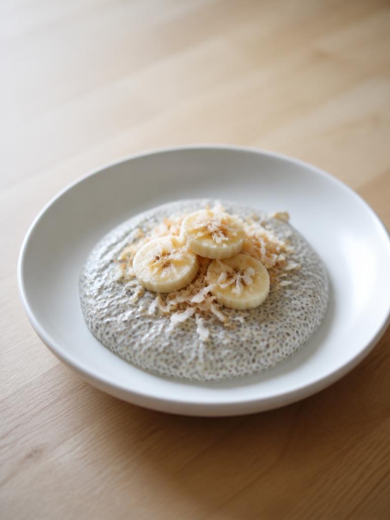 Pudding de chia au lait de coco et banane