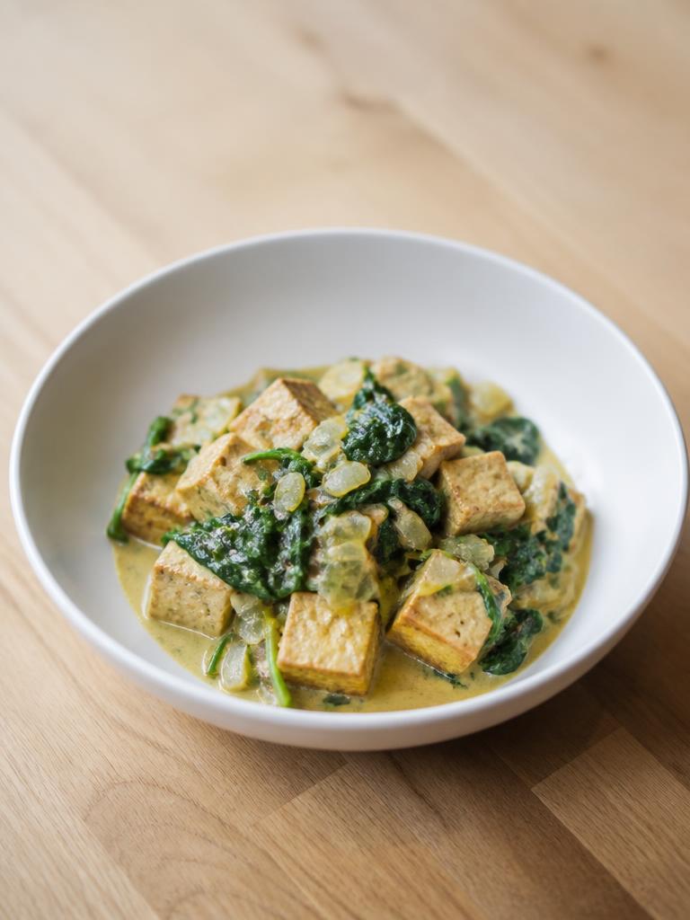 Tofu au lait de coco et aux épinards