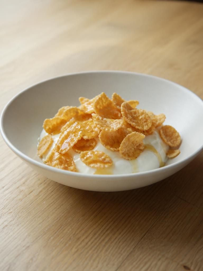 Fromage blanc aux corn flakes et au miel