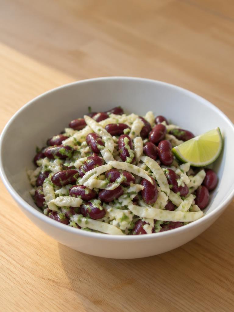 Salade de haricots rouges, chou blanc et citron vert