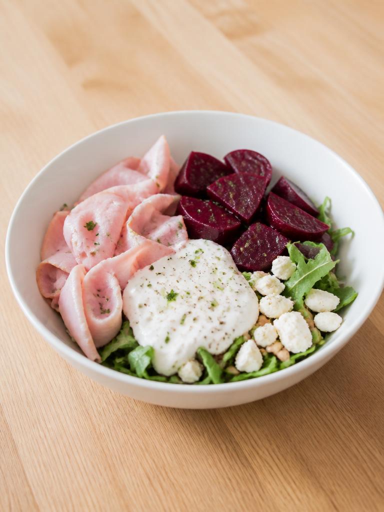Bowl au jambon, betterave et fromage blanc