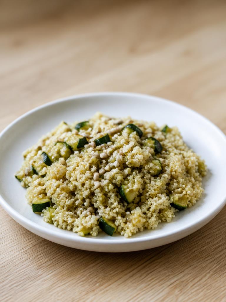 Quinoa aux courgettes et aux graines de tournesol